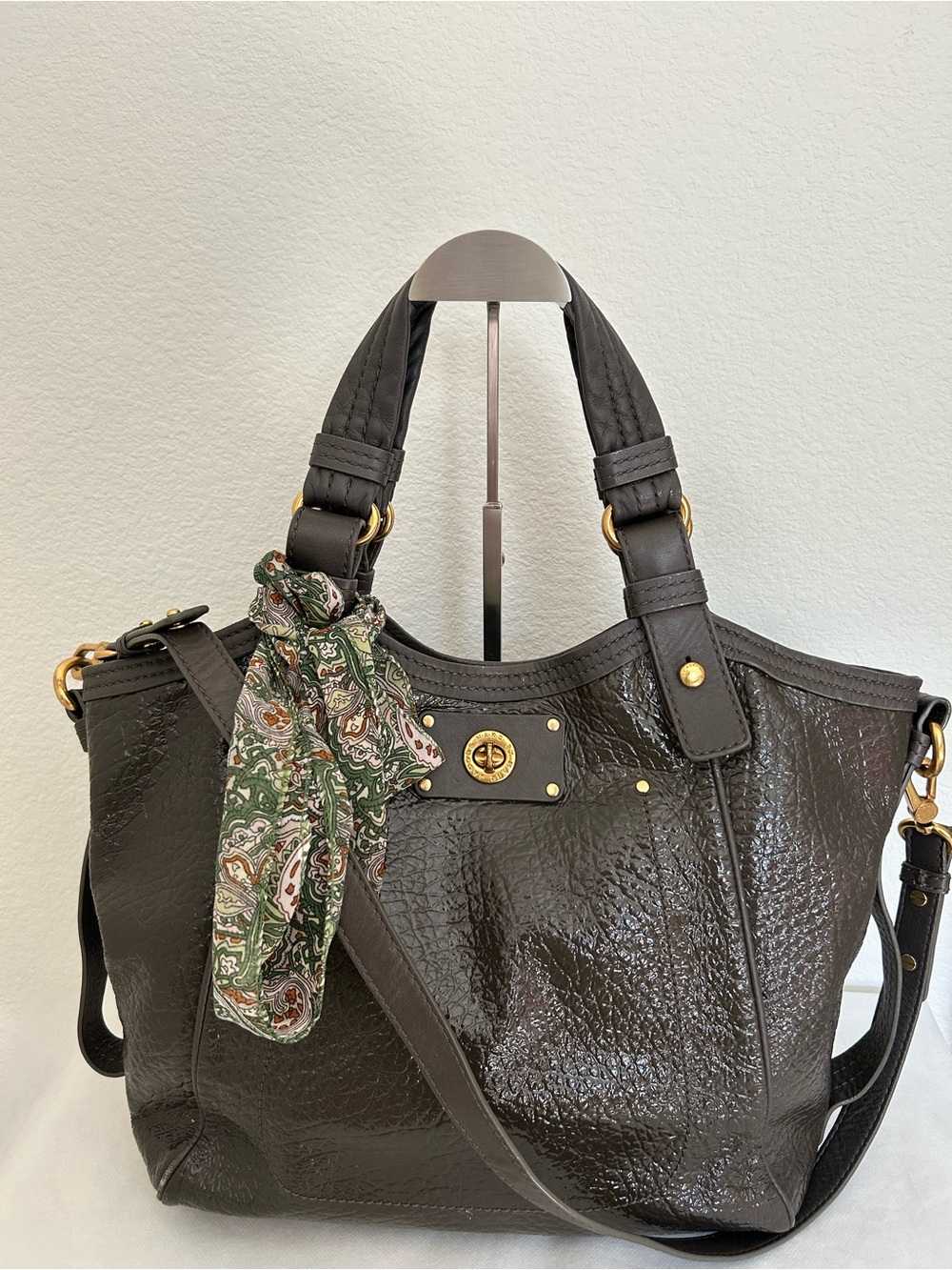 🩶Marc by Marc Jacobs🩶 Pebbled Leather Tote Bag in Metallic Gray